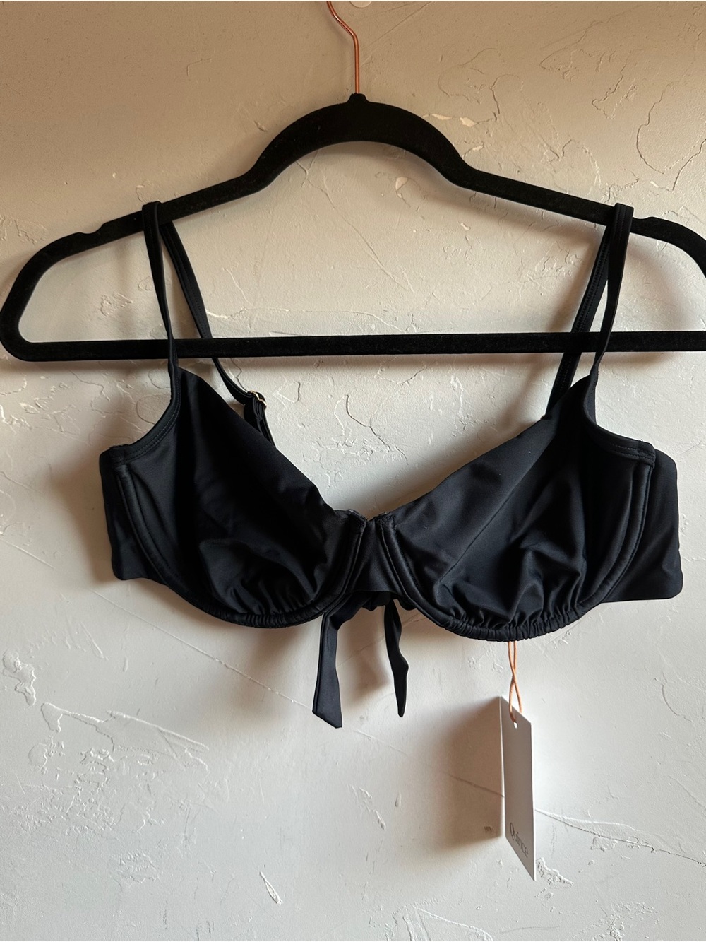 Quince Black Italian Demi Bikini Top Underwire Sustainable Swimwear Medium NWT